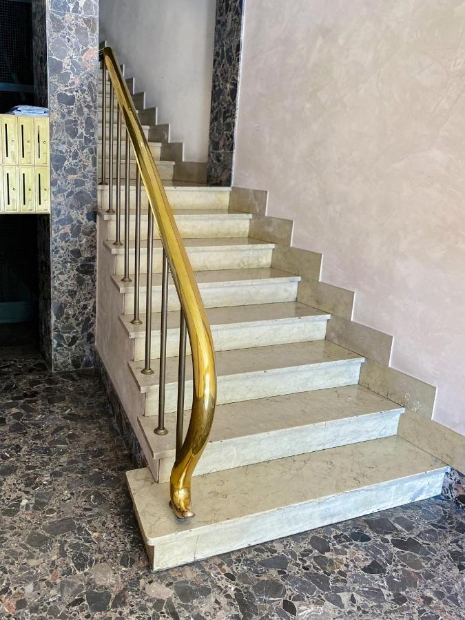 Готель Tra Piazza Erbe E Piazza Bra Raffinata Maison Верона Екстер'єр фото
